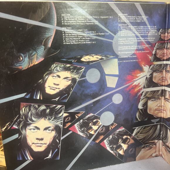 THE MOODY BLUES Caught Live+5 2LP London 1977 STERLING VG++ ULTRASONIC CLEAN! - Picture 3 of 12